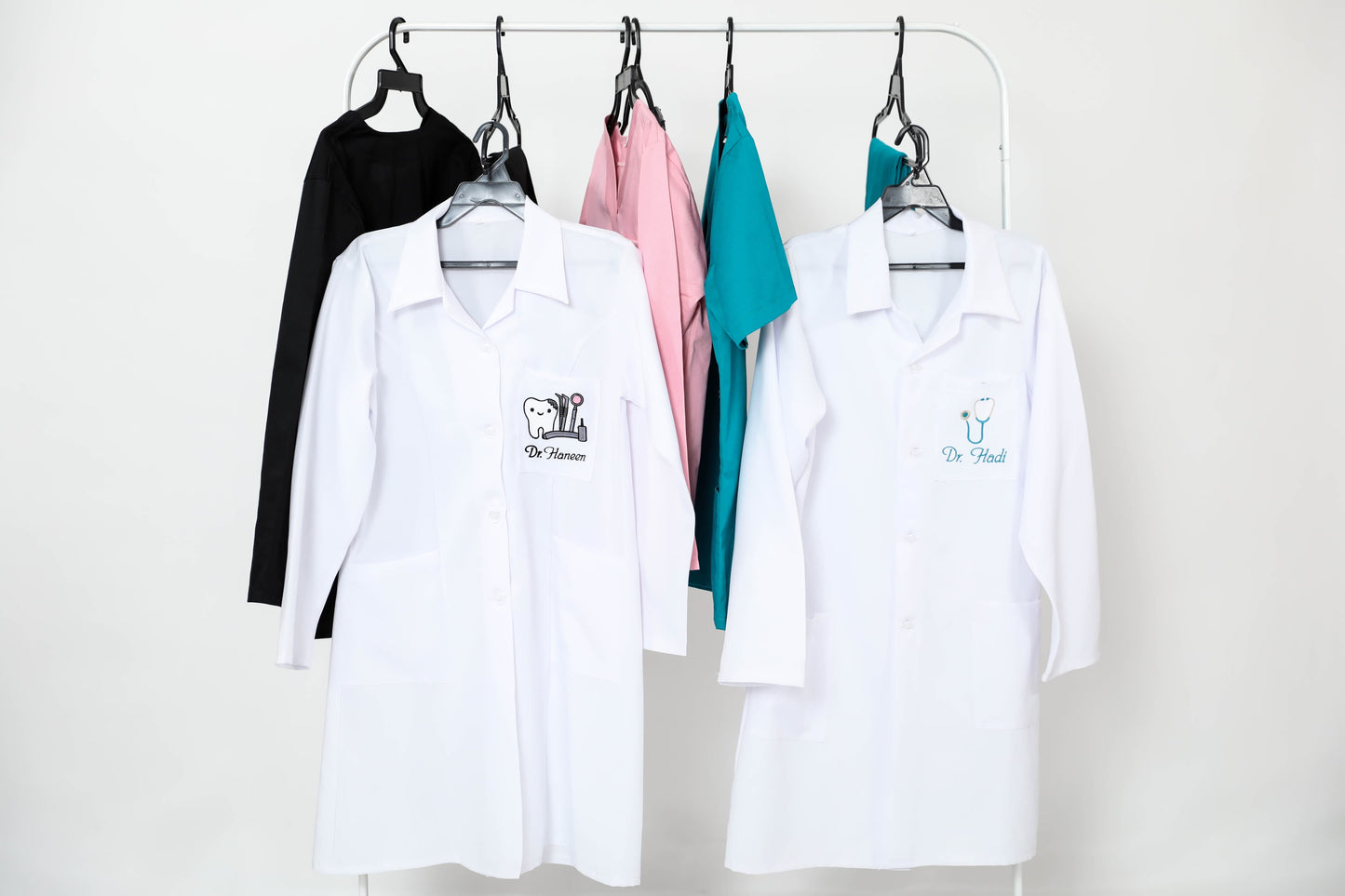 🧵 Scrubs & Lab Coats Collection